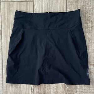 Royal Robbins black quick dry skort, size 4